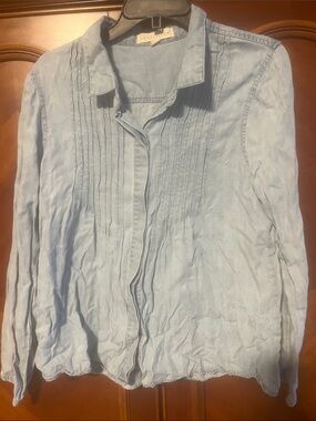 lovestitch Light Blue Button-Down Pintuck Shirt